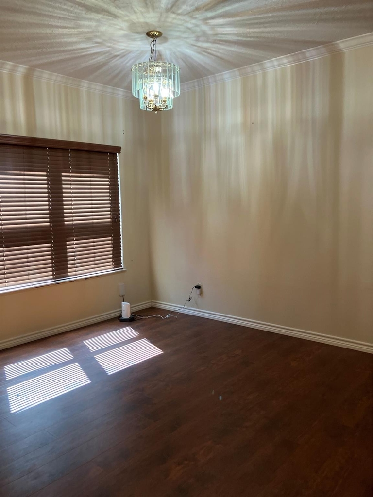 5311 Shady Maple Drive - Photo 5