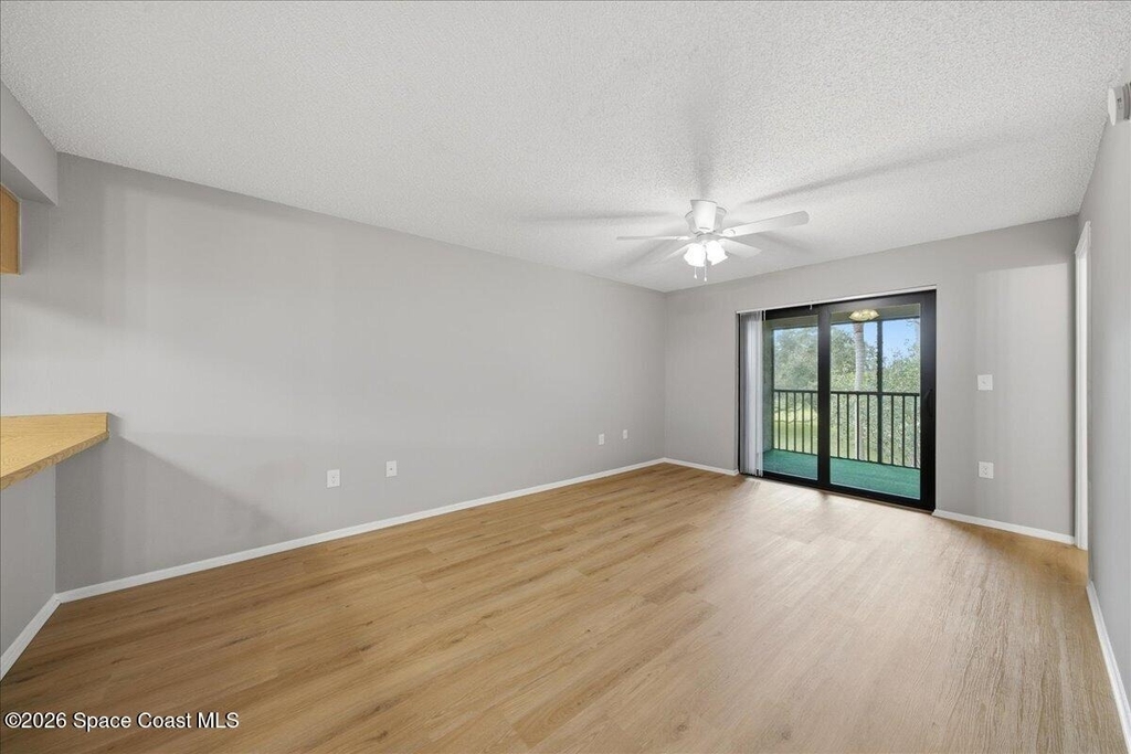 515 Landings Way - Photo 12