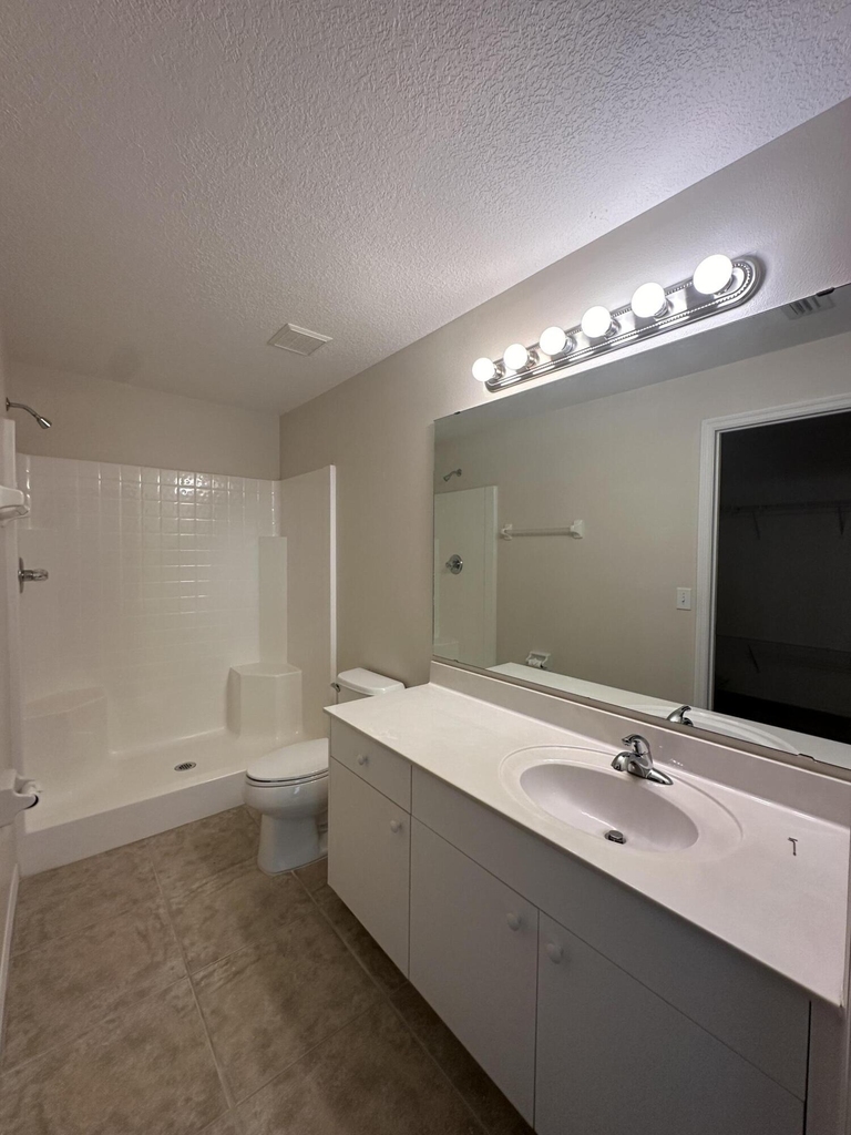 2058 Foxwood Drive - Photo 6
