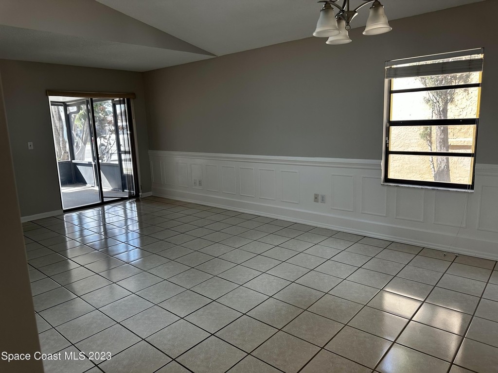 3709 Tree Line Boulevard - Photo 5