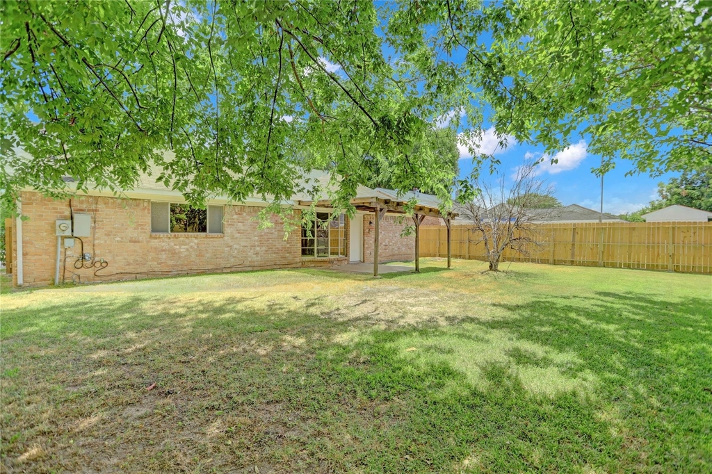 6919 Silver Star Drive - Photo 17