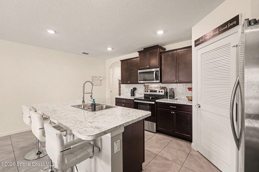 750 Empress Street Se - Photo 5