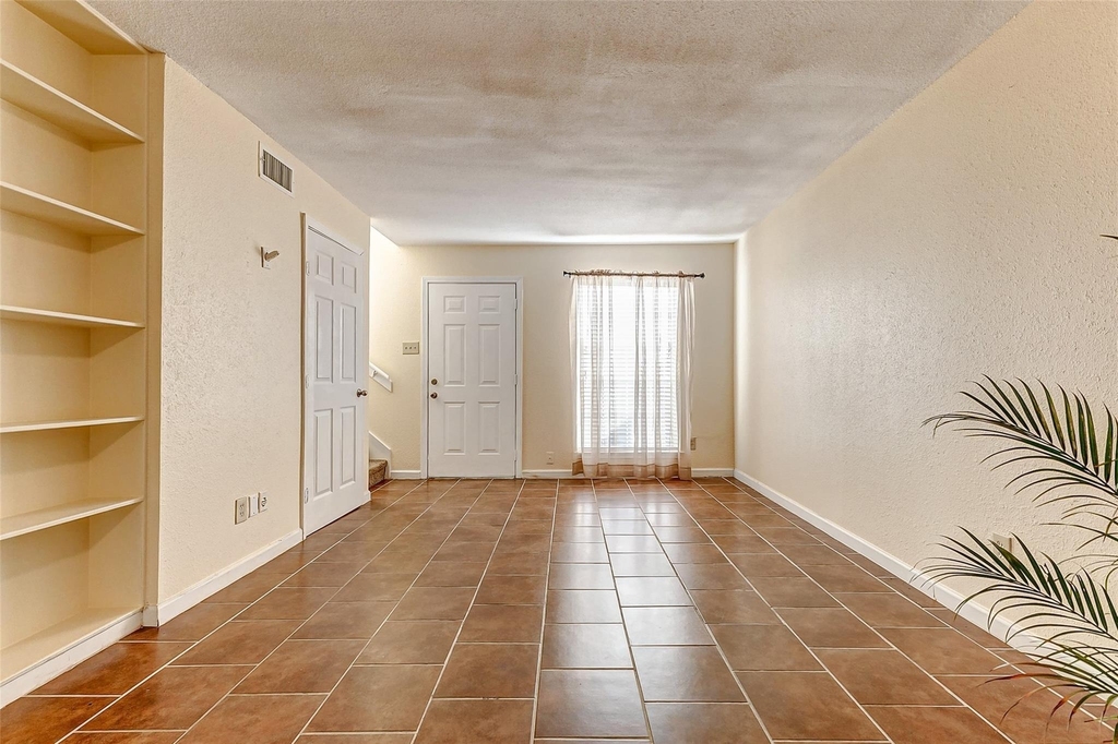 1509 Bonanza Road - Photo 3