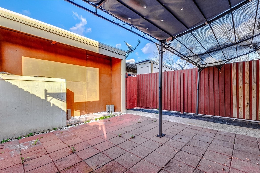 1509 Bonanza Road - Photo 1