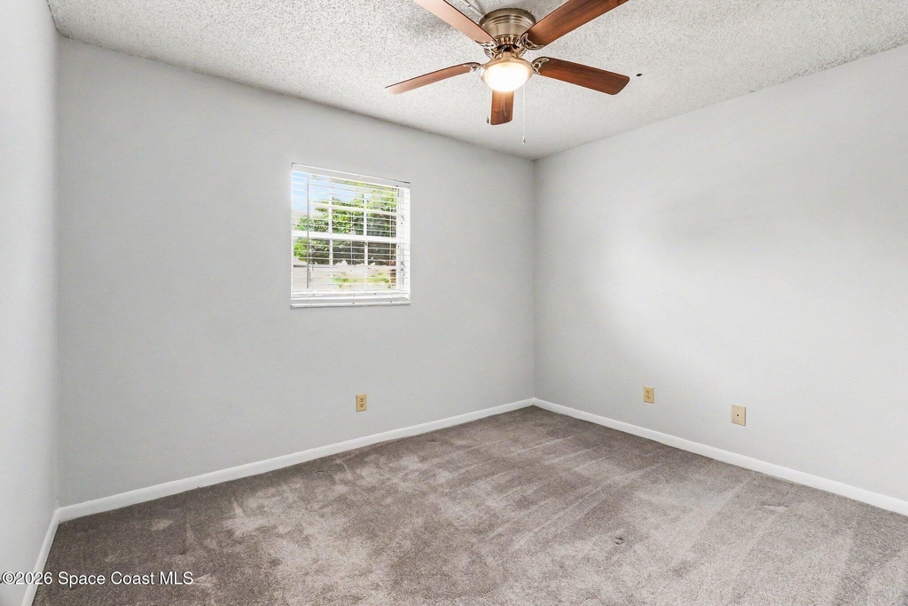 1600 Sunny Brook Lane Ne - Photo 16