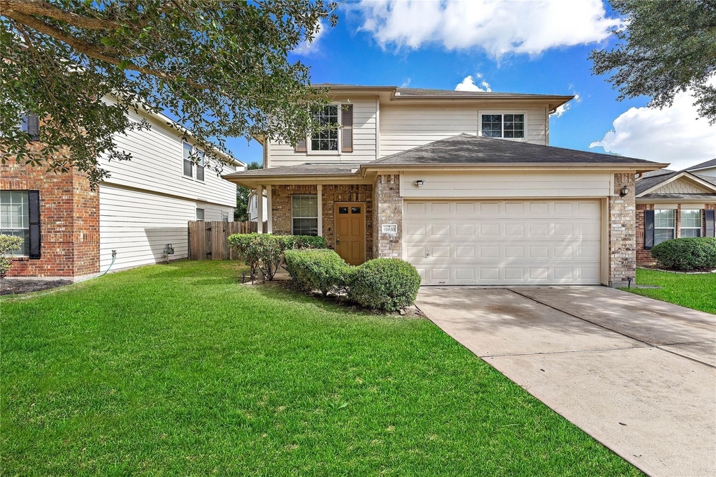 19610 Adelaide Meadows Court - Photo 0