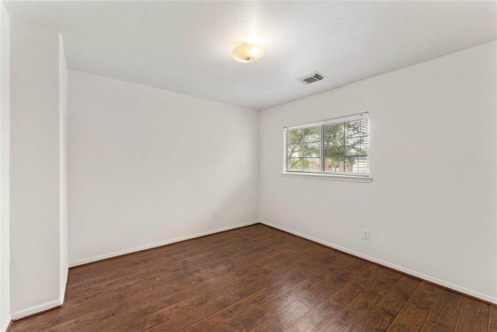 19610 Adelaide Meadows Court - Photo 4