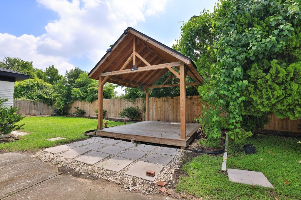 4116 Linn Street - Photo 14