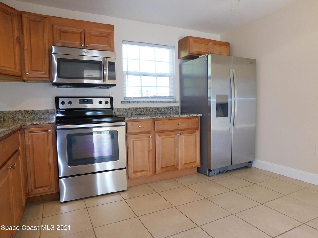 308 Buchanan Avenue - Photo 7