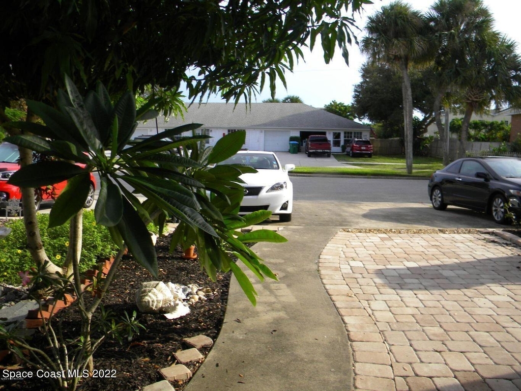 230 Canaveral Beach Boulevard - Photo 9