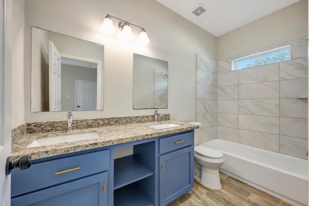 904 W Sealy Street - Photo 15