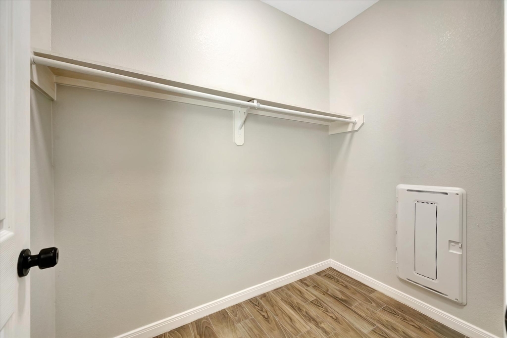 904 W Sealy Street - Photo 14