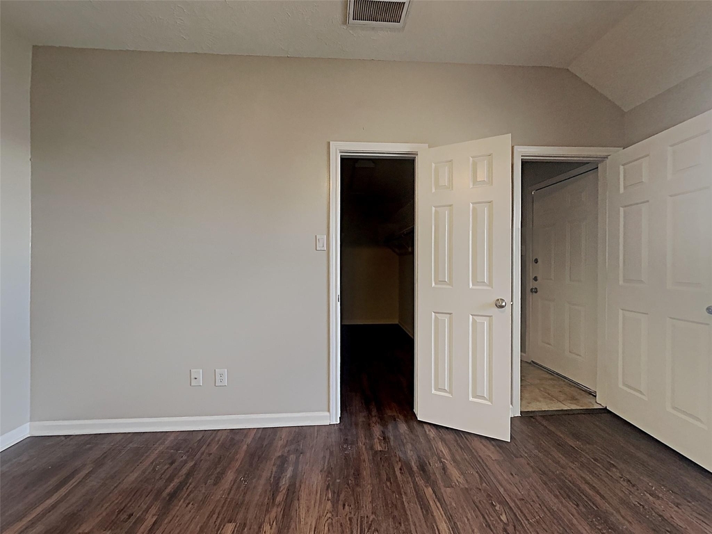 9010 York Hollow Lane - Photo 5