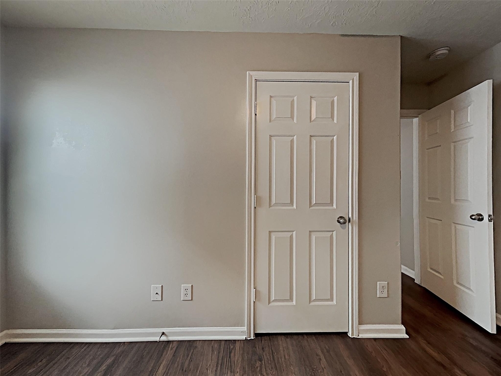 9010 York Hollow Lane - Photo 11