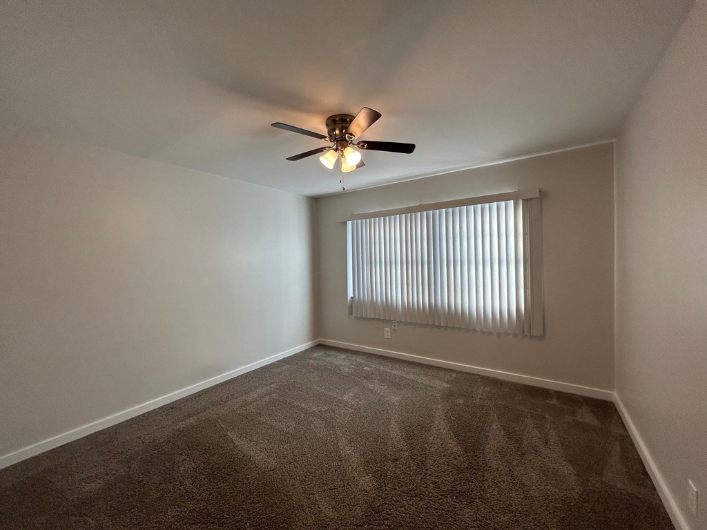 3629 N Macgregor Wa - Photo 16