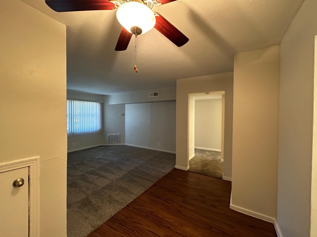 3629 N Macgregor Wa - Photo 7