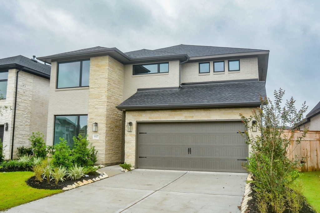 4407 Ruby Garden Court - Photo 3