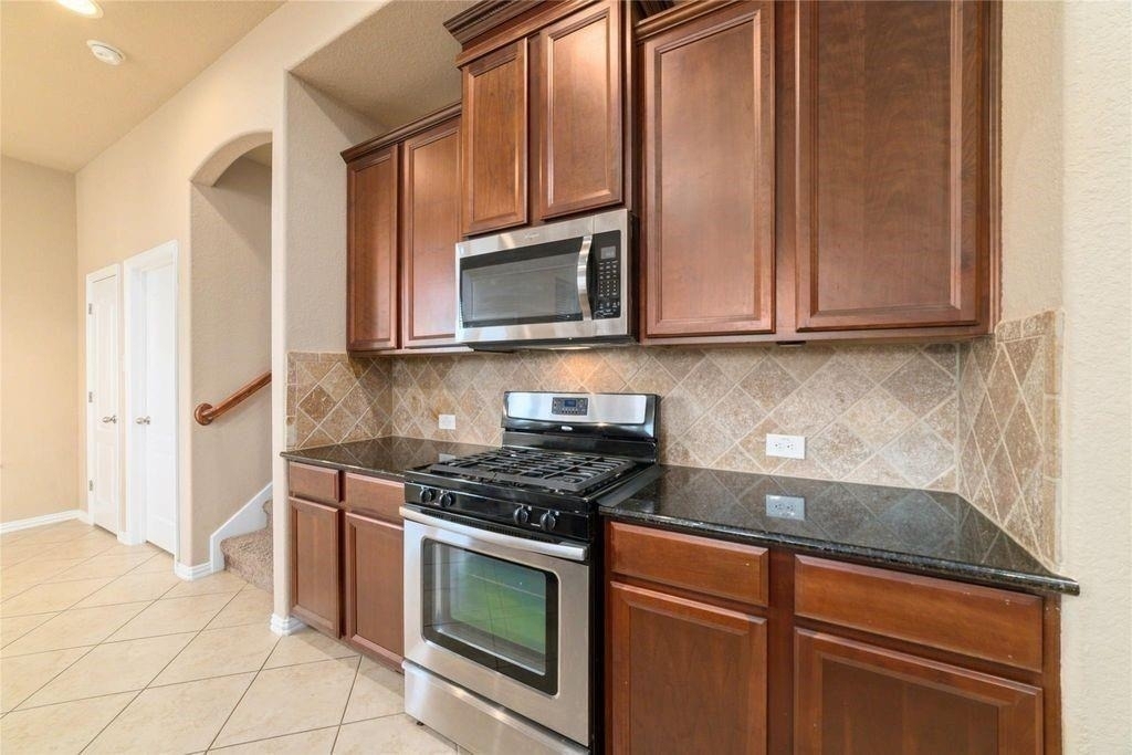 2051 Brodie Lane - Photo 19