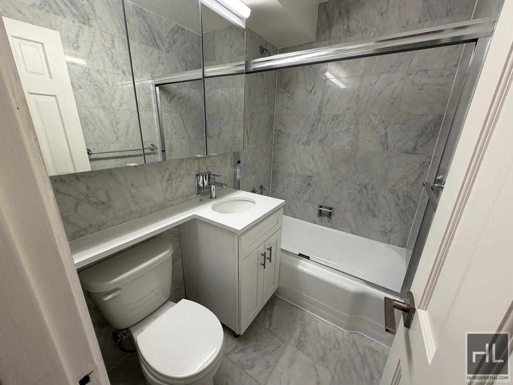 East 79 Street - Photo 4