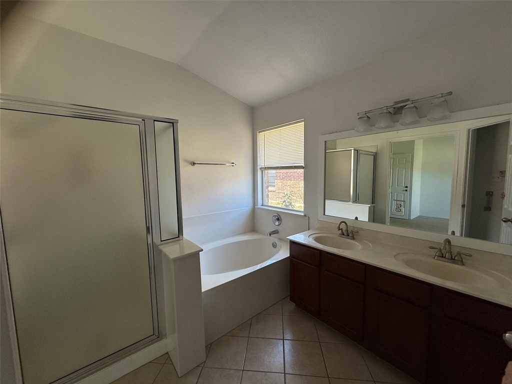 211 Waterlily Way - Photo 10
