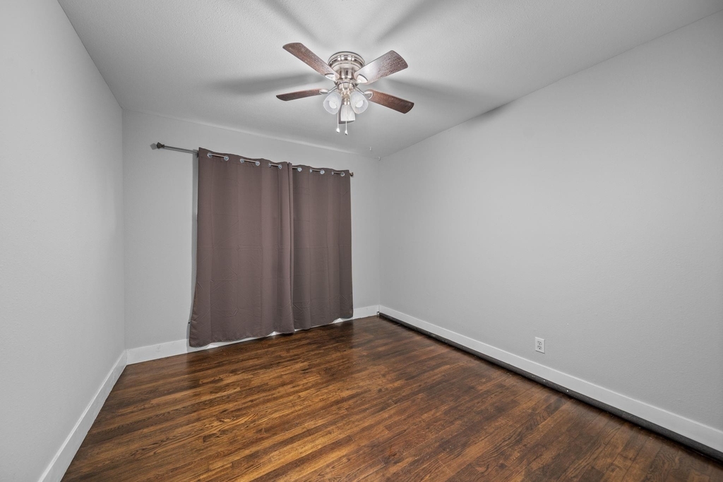 3002 Newcastle Drive - Photo 18