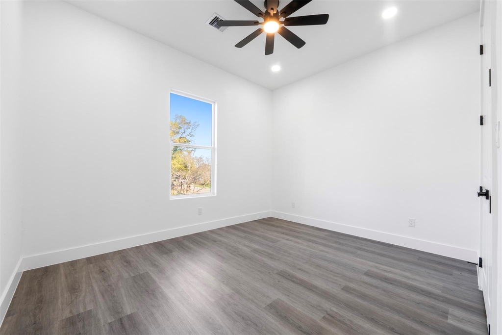 1308 Duff Lane - Photo 25