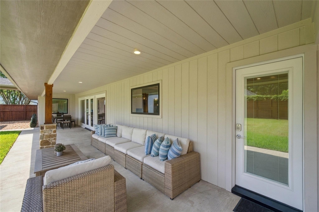10823 Chimney Rock Road - Photo 35