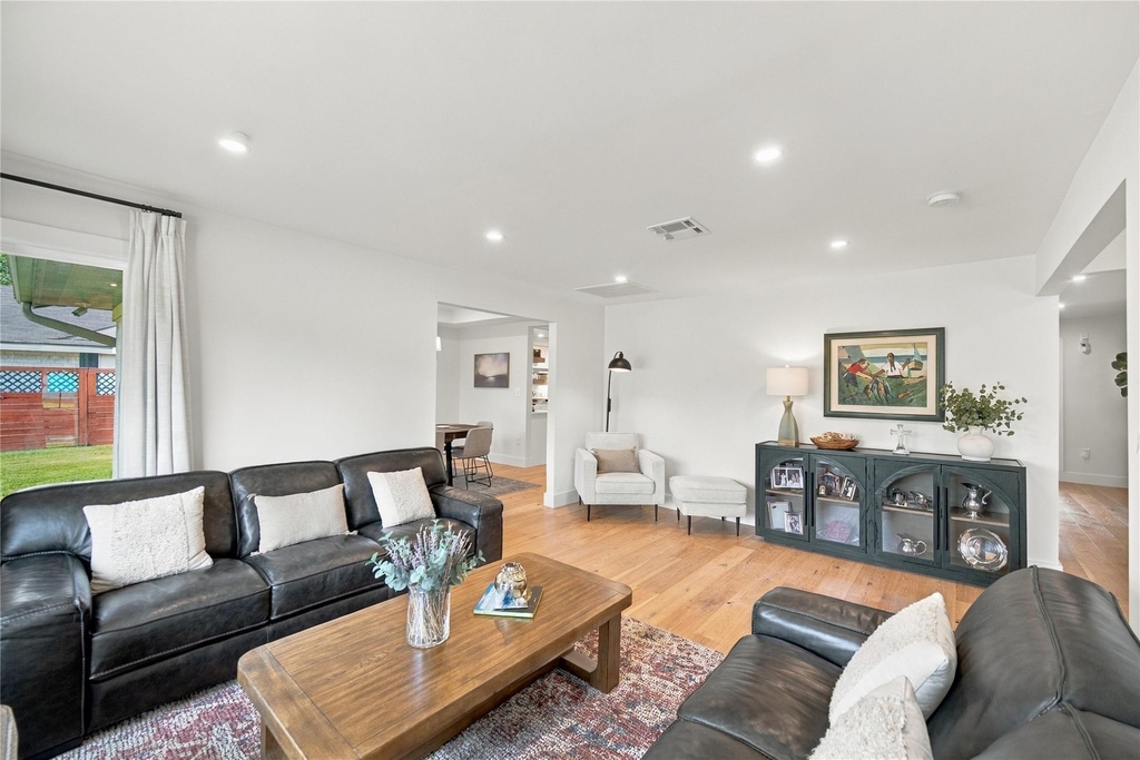 10823 Chimney Rock Road - Photo 10