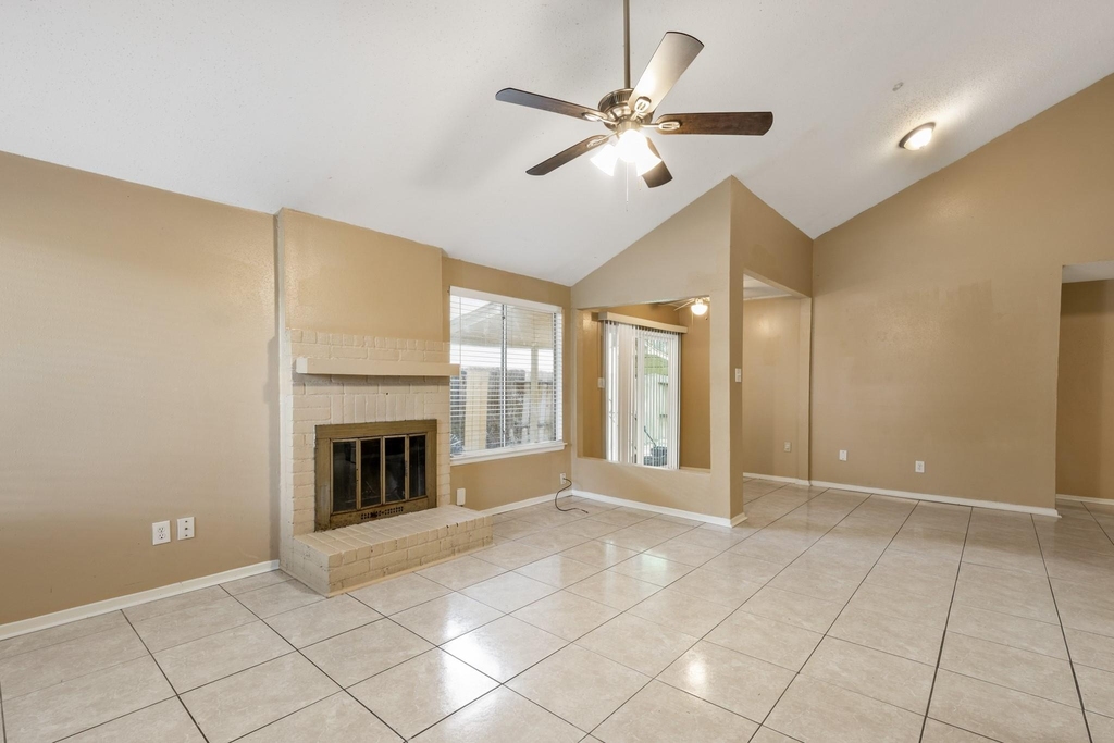 10722 Highland Woods Drive - Photo 1