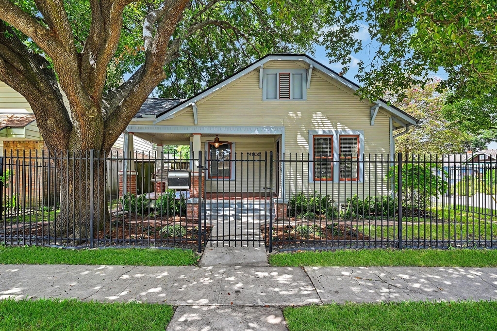 4035 Michaux Street - Photo 0