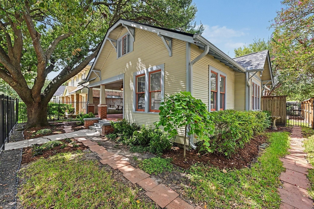 4035 Michaux Street - Photo 1