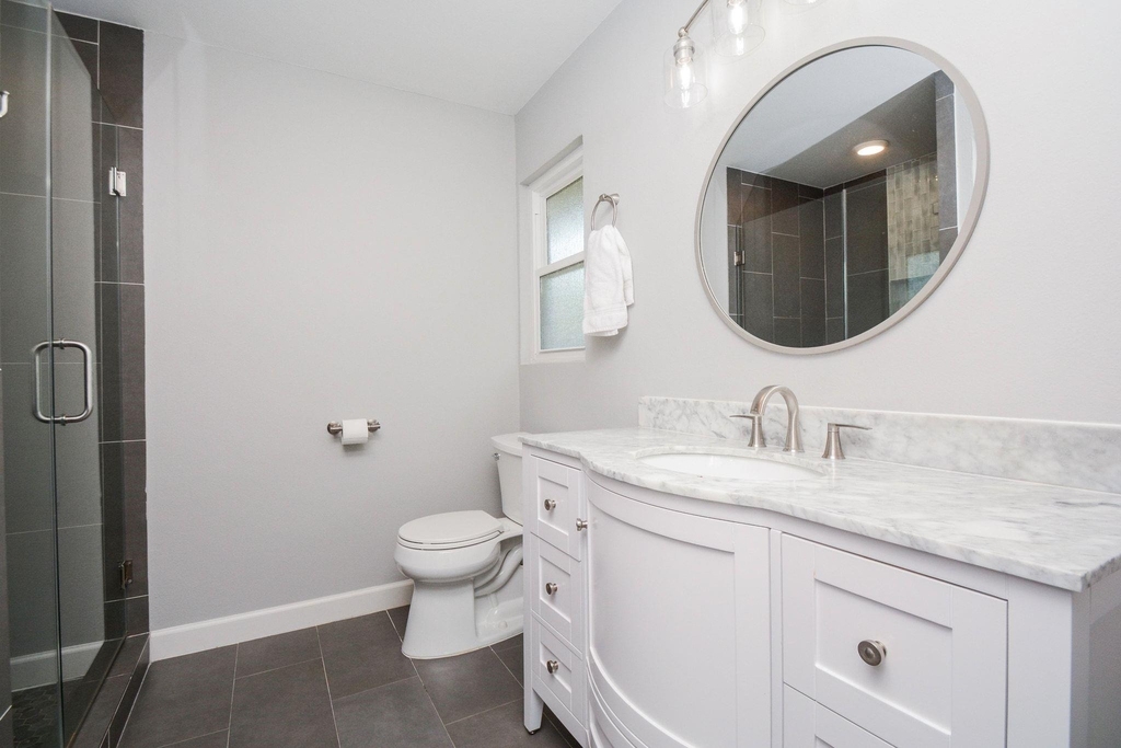 7926 Ridgeview Drive - Photo 15