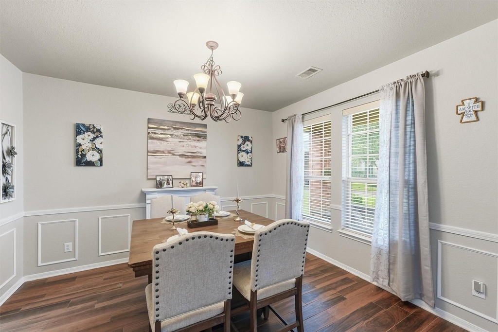 9906 Jewel Lane - Photo 4