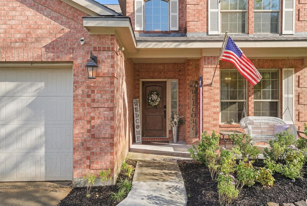 9906 Jewel Lane - Photo 1