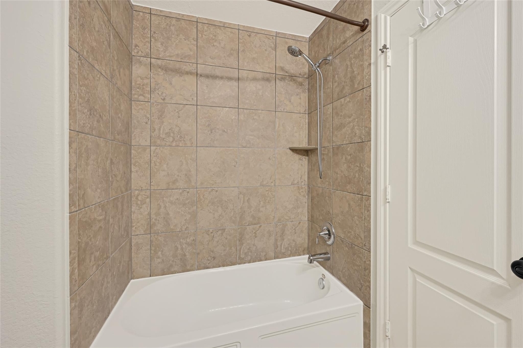 6102 Nicholas Ln - Photo 23