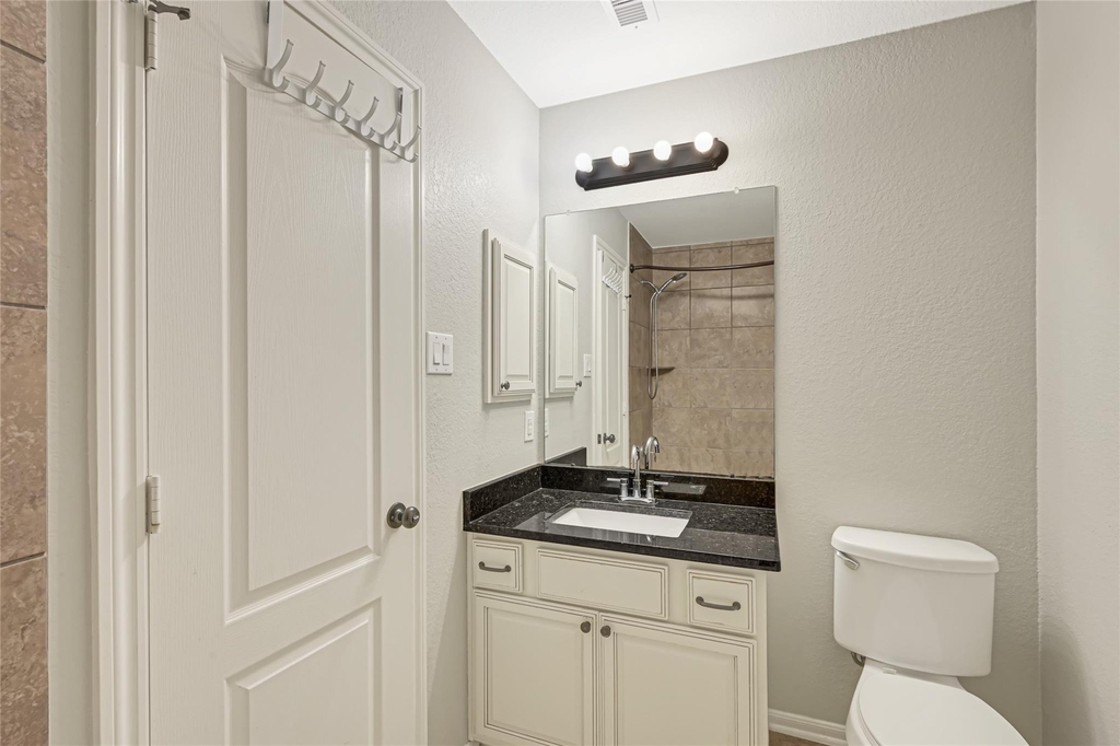 6102 Nicholas Ln - Photo 24