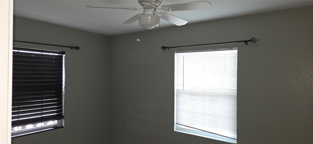 21333 W Knox Drive - Photo 3