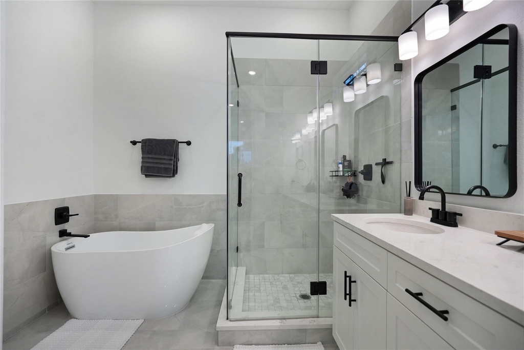 9902 Clark Road - Photo 10