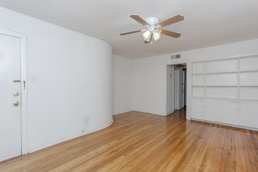 1828 W Main Street - Photo 6