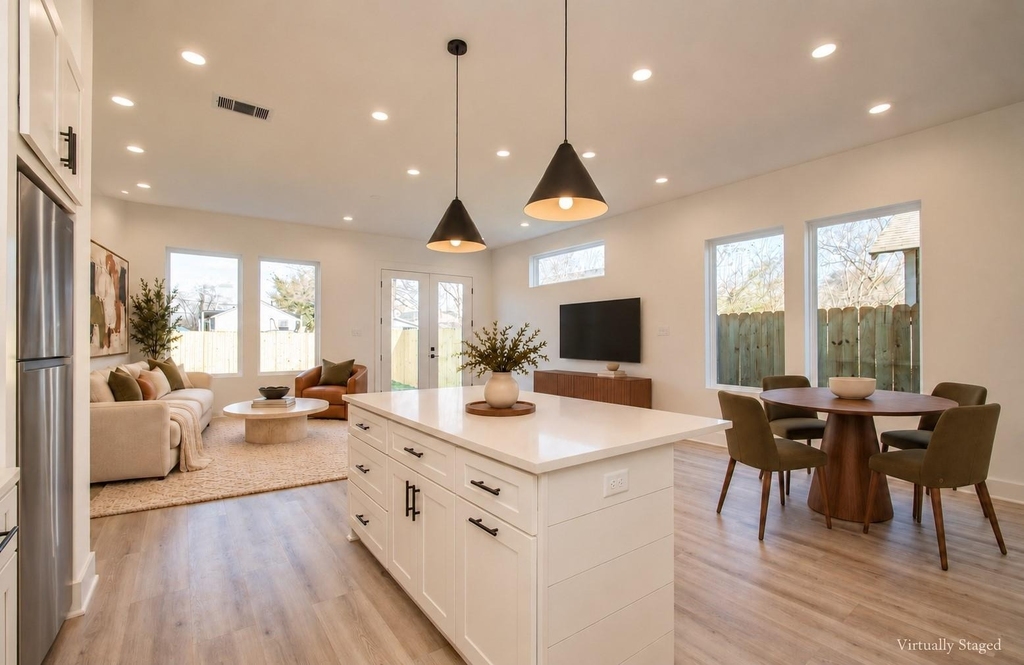4425 Providence Street - Photo 8