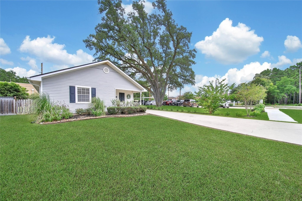 307 Lawrence Street - Photo 20