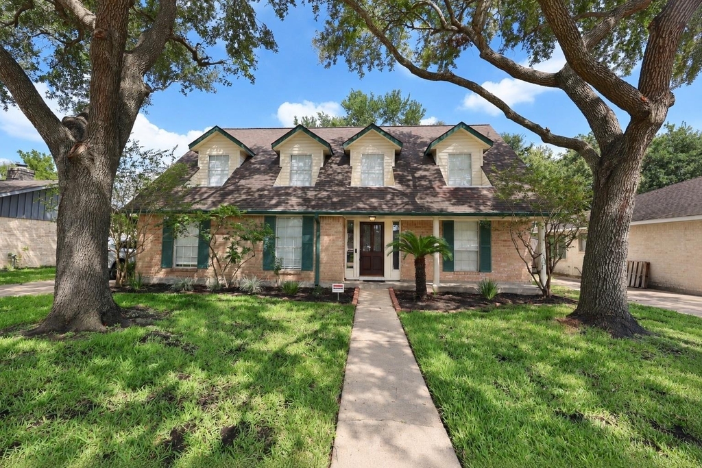 12034 Meadowdale Drive - Photo 0