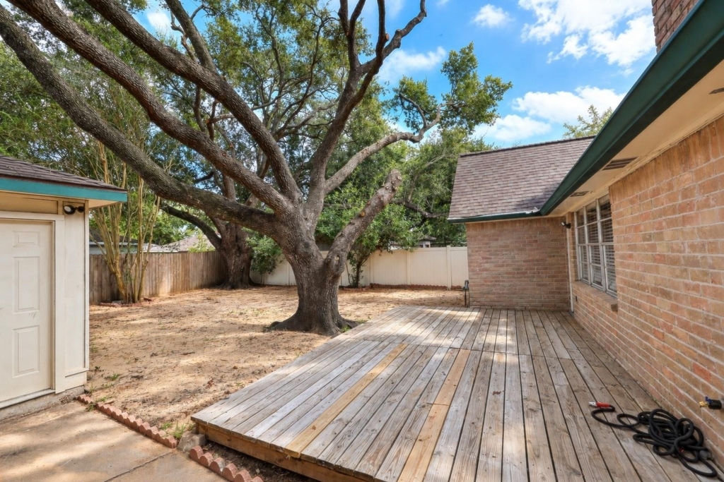 12034 Meadowdale Drive - Photo 23