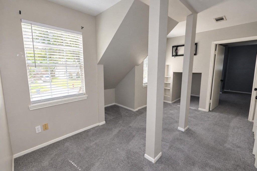 12034 Meadowdale Drive - Photo 16
