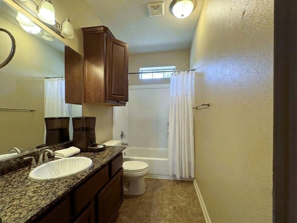 107 Forest Drive - Photo 8