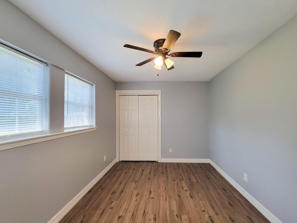 6109 Arthington Street - Photo 28