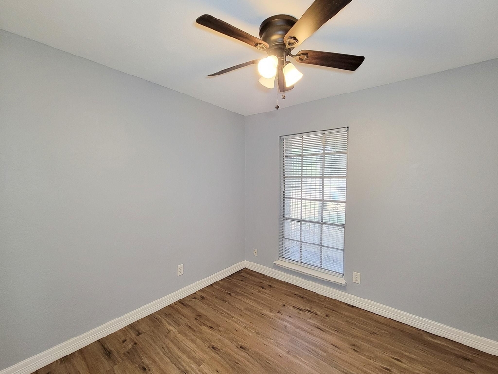 6109 Arthington Street - Photo 22