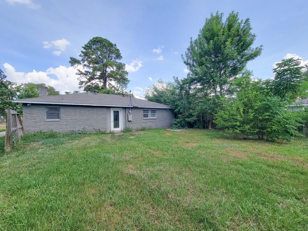 6109 Arthington Street - Photo 38