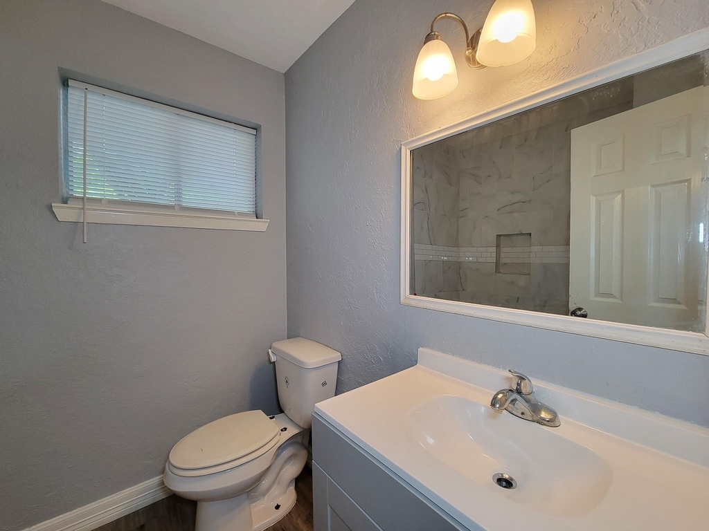 6109 Arthington Street - Photo 32