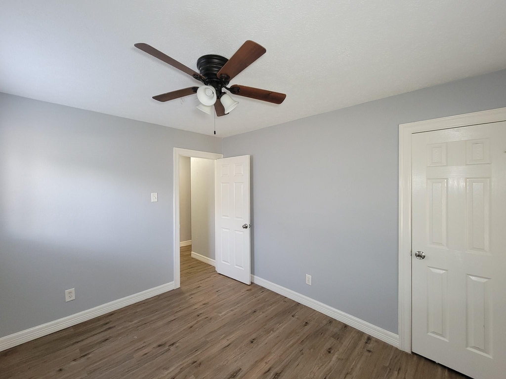 6109 Arthington Street - Photo 25